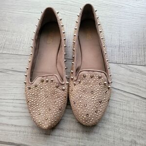 Carlos Santana Blush Nude Studded Loafers